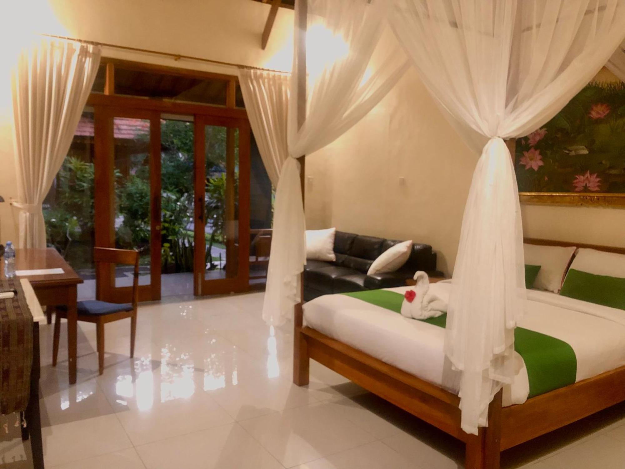 Graha Madesimon Hotel Ketewel Exterior foto