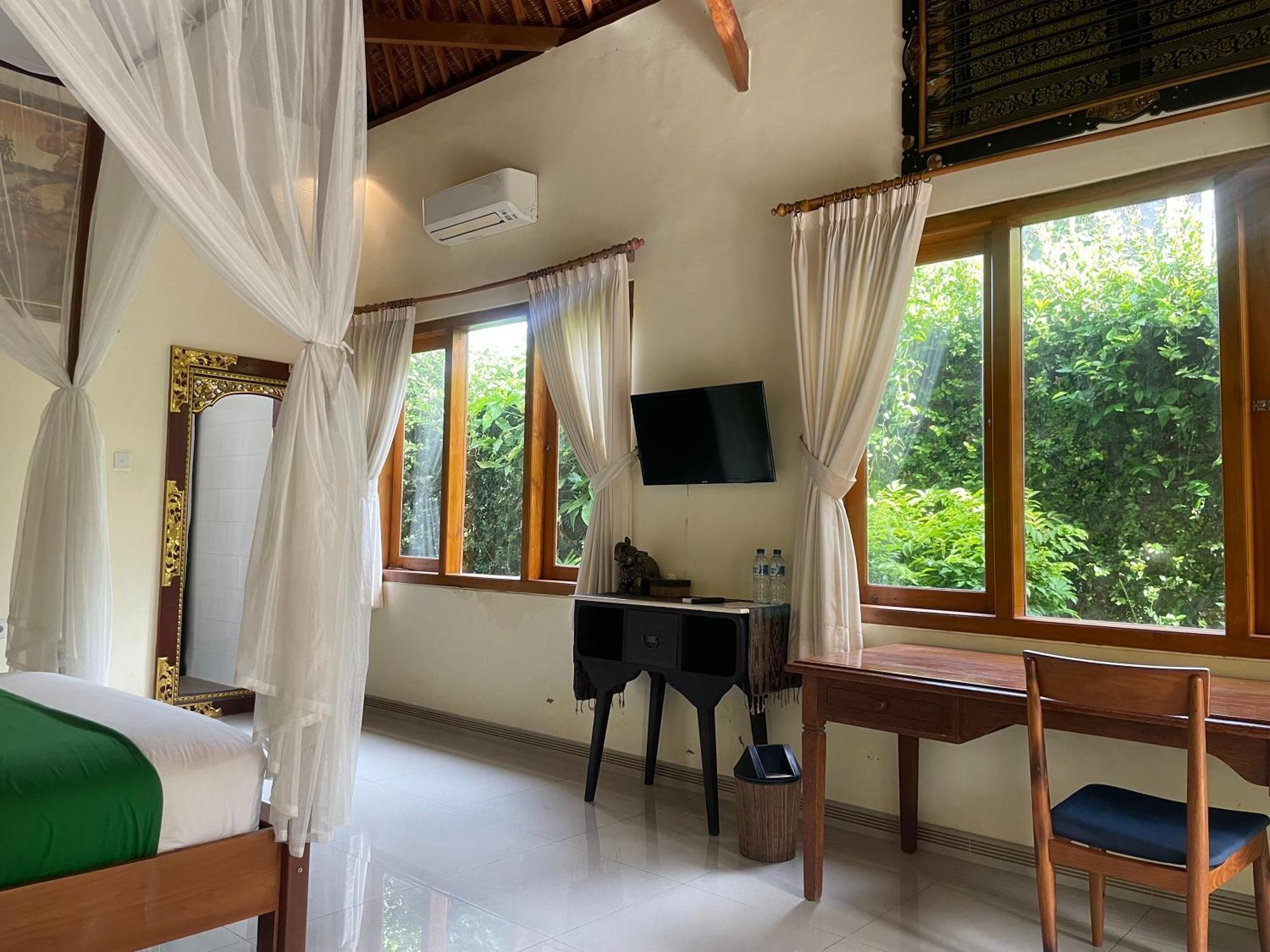 Graha Madesimon Hotel Ketewel Exterior foto