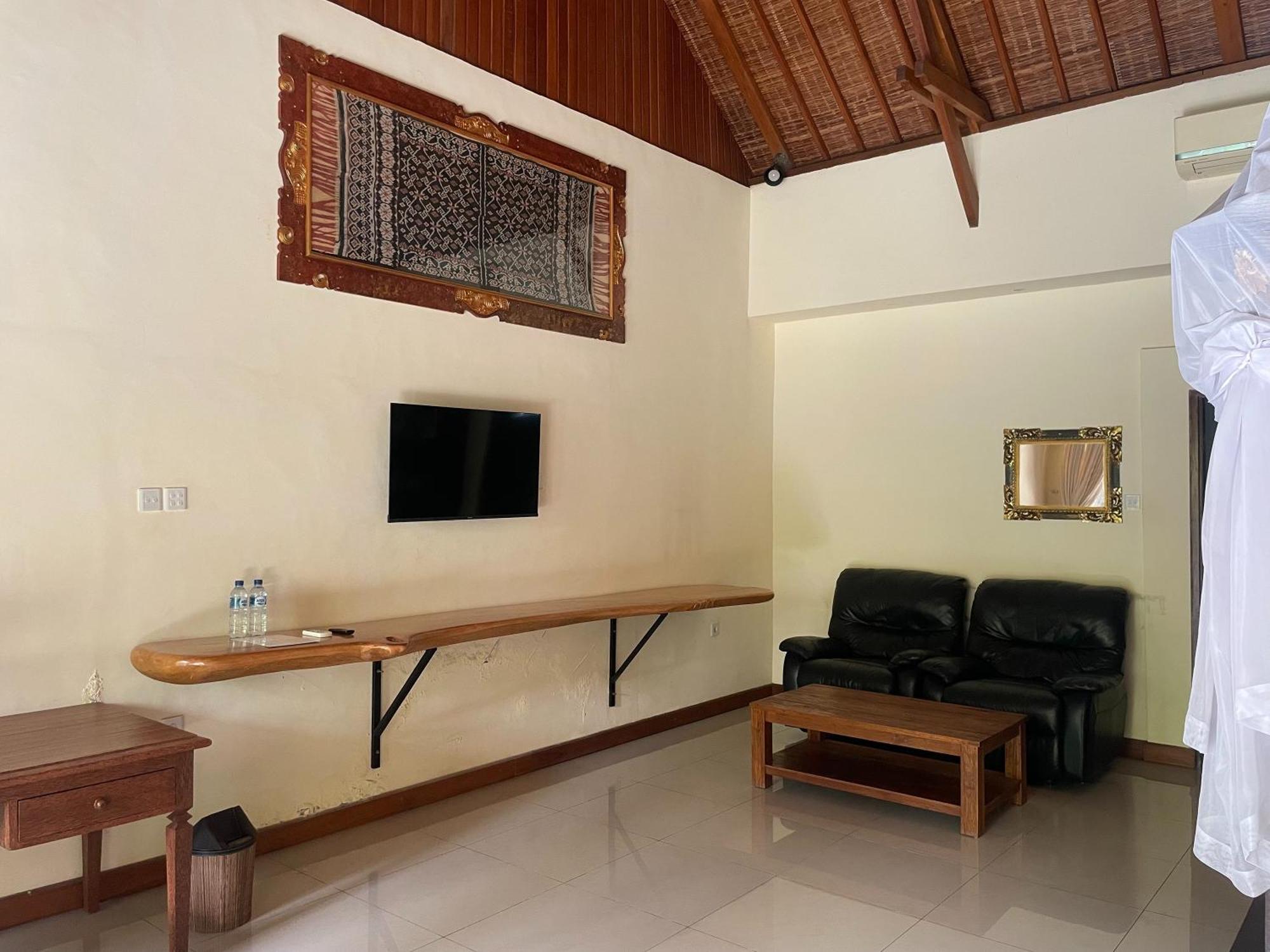Graha Madesimon Hotel Ketewel Exterior foto