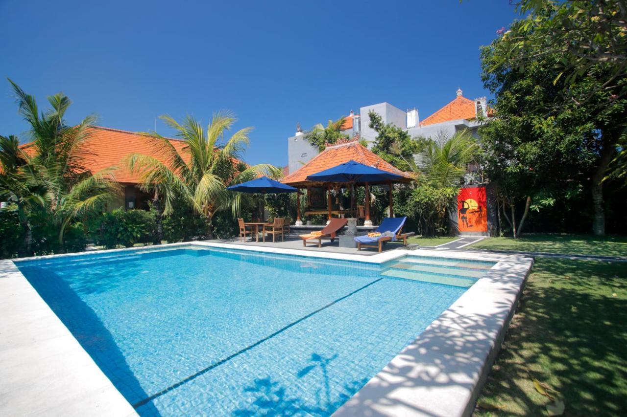 Graha Madesimon Hotel Ketewel Exterior foto